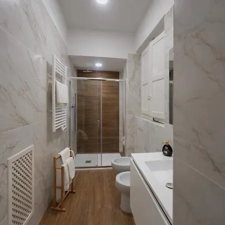 Domus Vaticano - 200 M Da San Pietro Řím